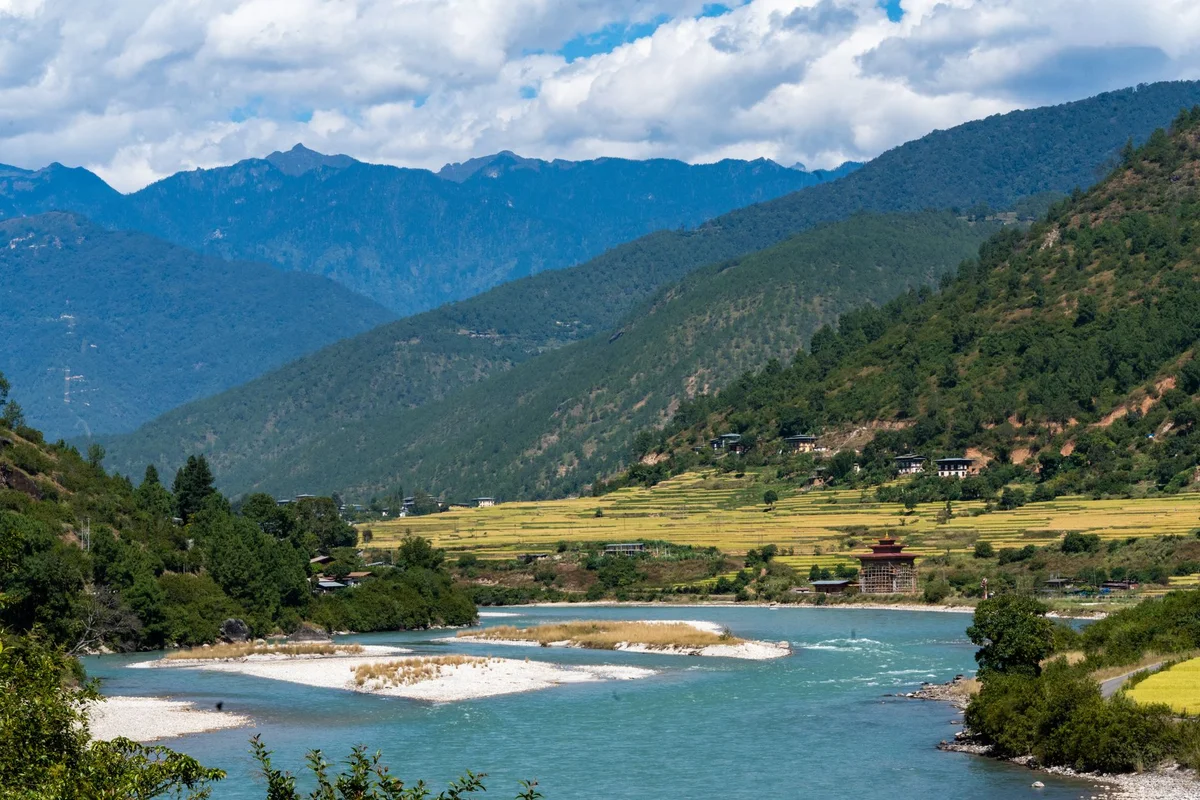 Pho Chhu River view 2