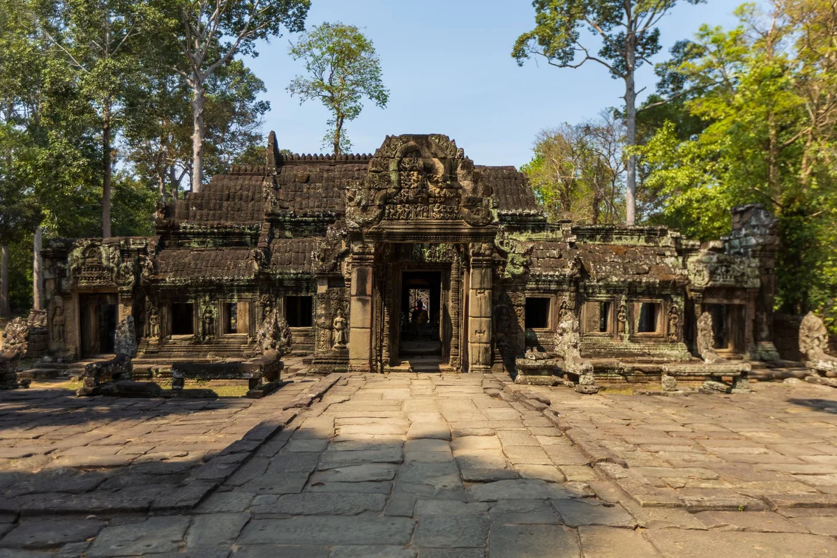 Angkor National Museum feature