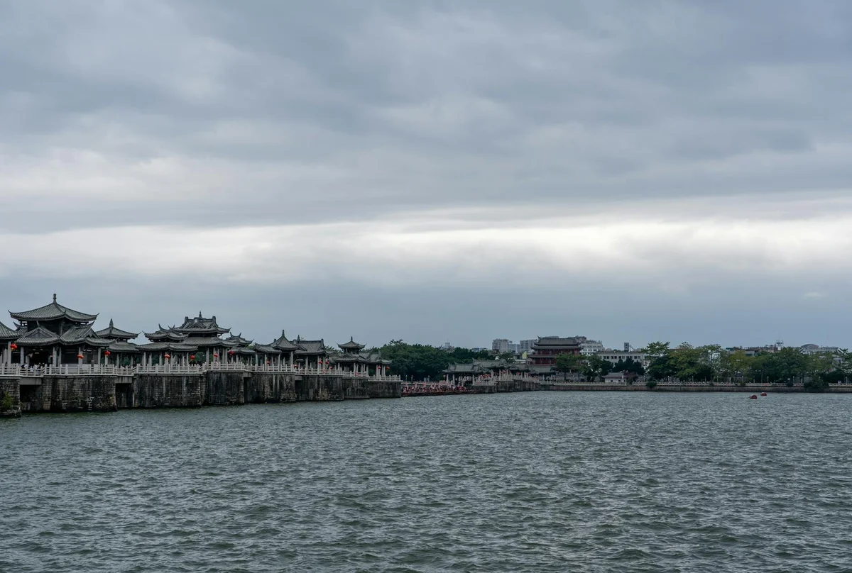 Dujiangyan Irrigation System view 2