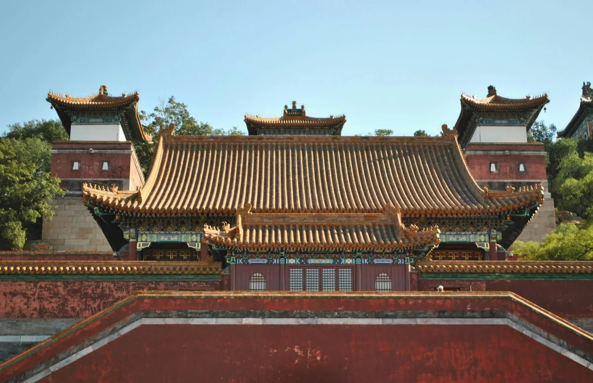 Qingyang Palace feature