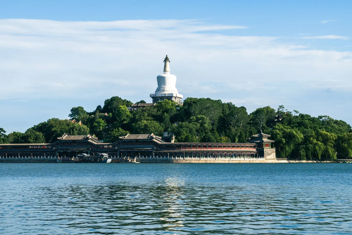 Beihai Park feature