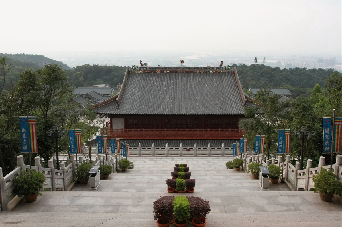 Fei Lai Feng feature