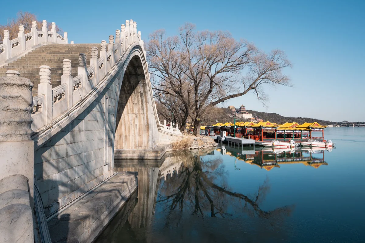 Haizhu Lake Park feature