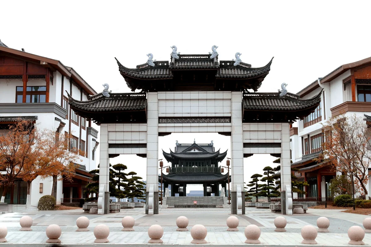 He Xiangning Art Museum feature