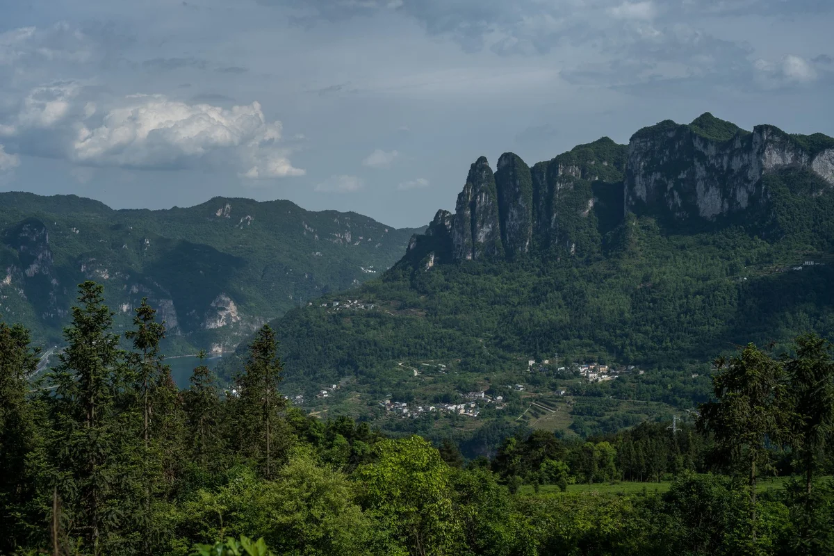 Hubei Ancient Village feature