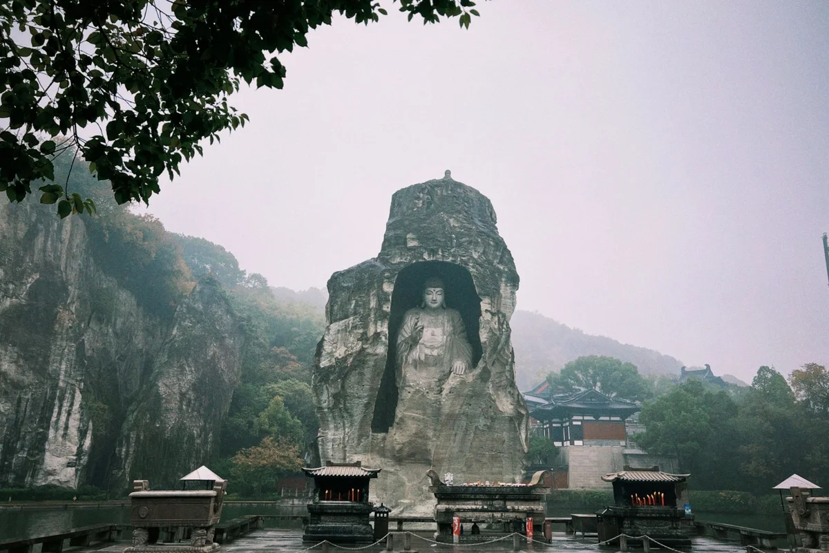 Leshan Giant Buddha feature