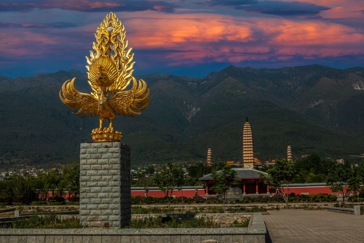 Lianhuashan Park feature