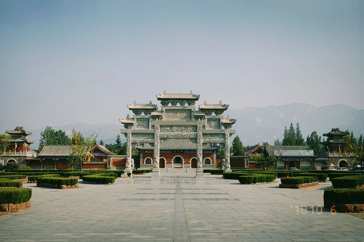Ming Tombs Changling feature