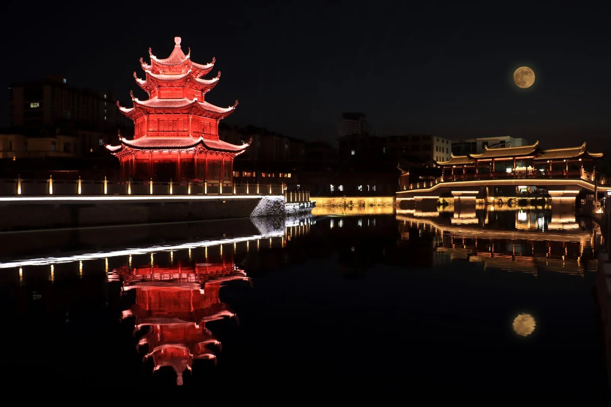 Sun And Moon Pagodas view 2