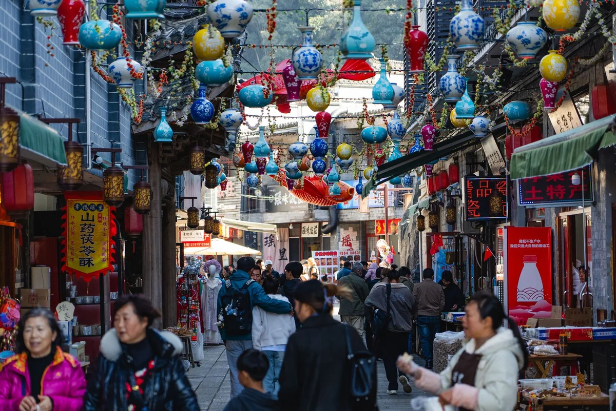 Xiaonanmen Morning Market view 1