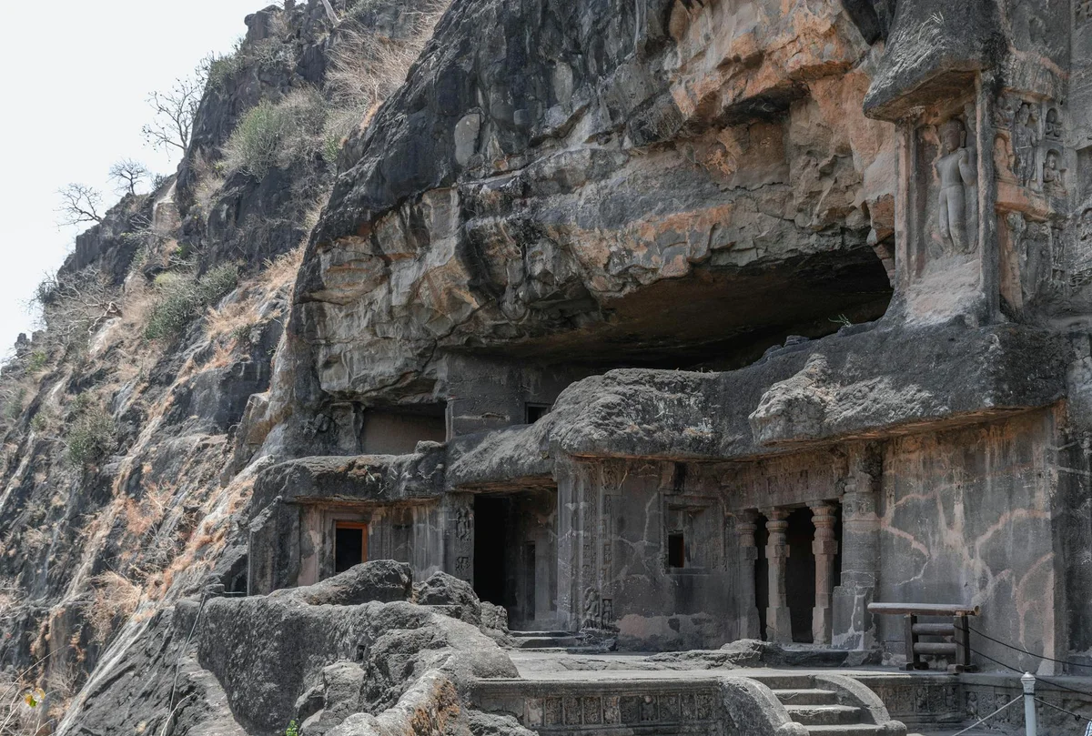 Elephanta Caves feature