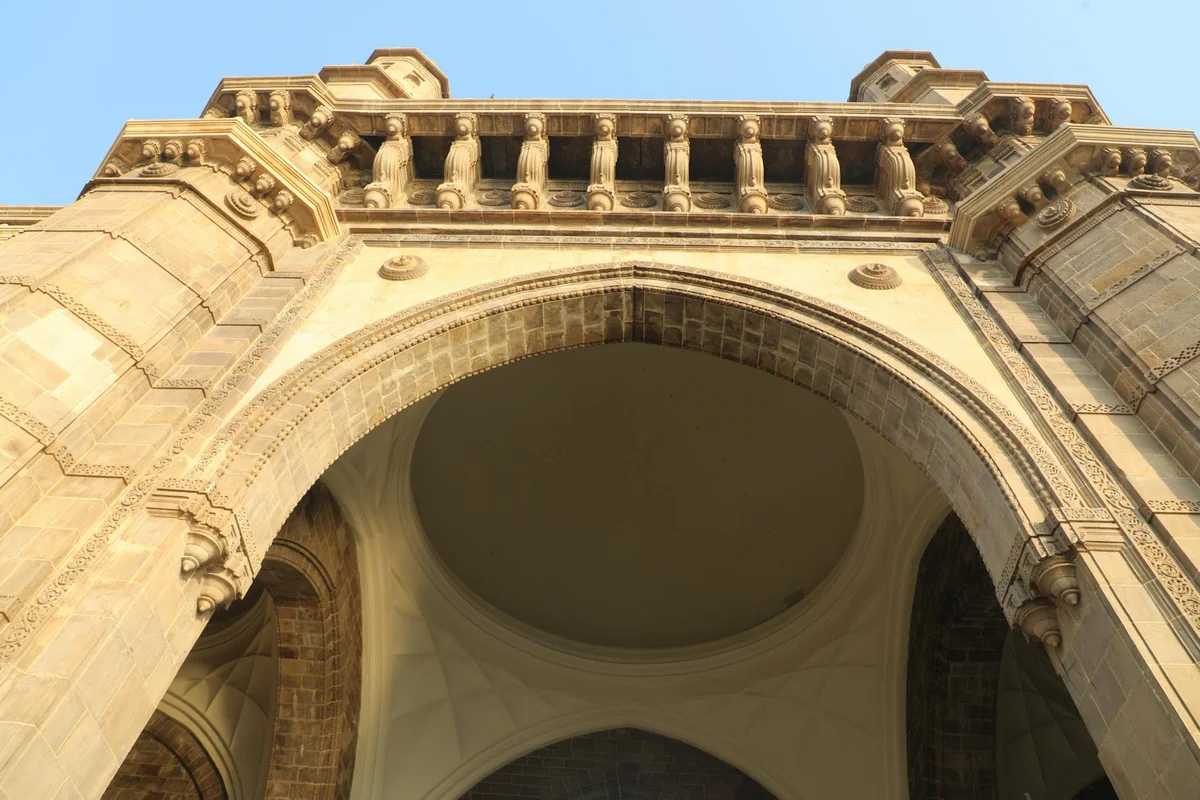 Gateway of India feature
