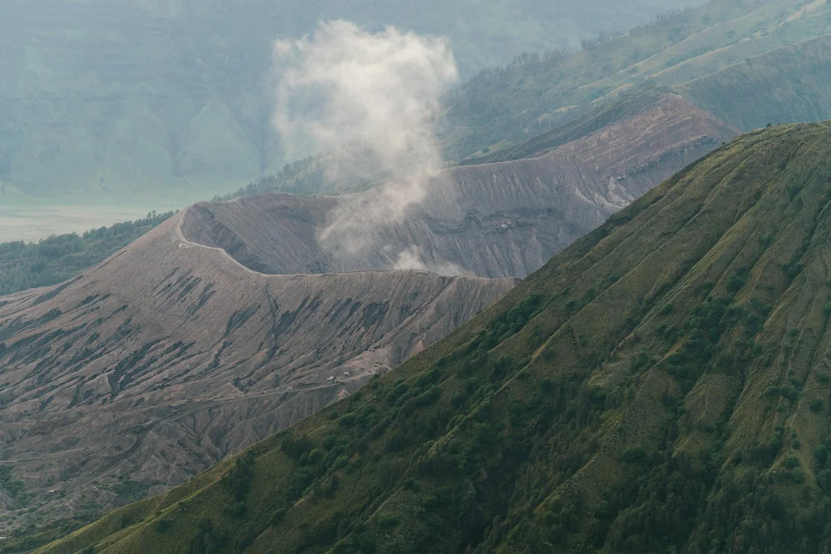 Tangkuban Perahu feature