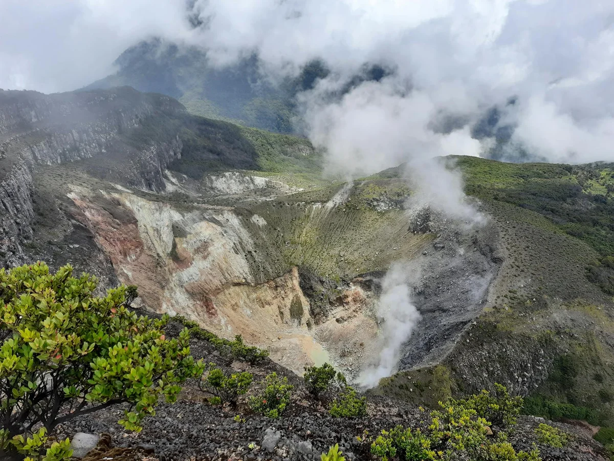 Tangkuban Perahu Volcano view 2