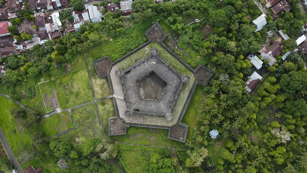 Bidadari Island feature