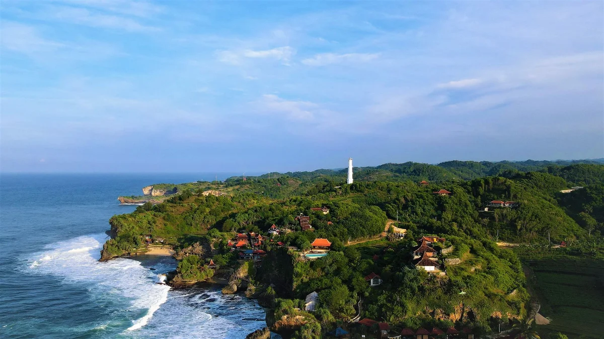 Bukit Paralayang Watugupit view 2
