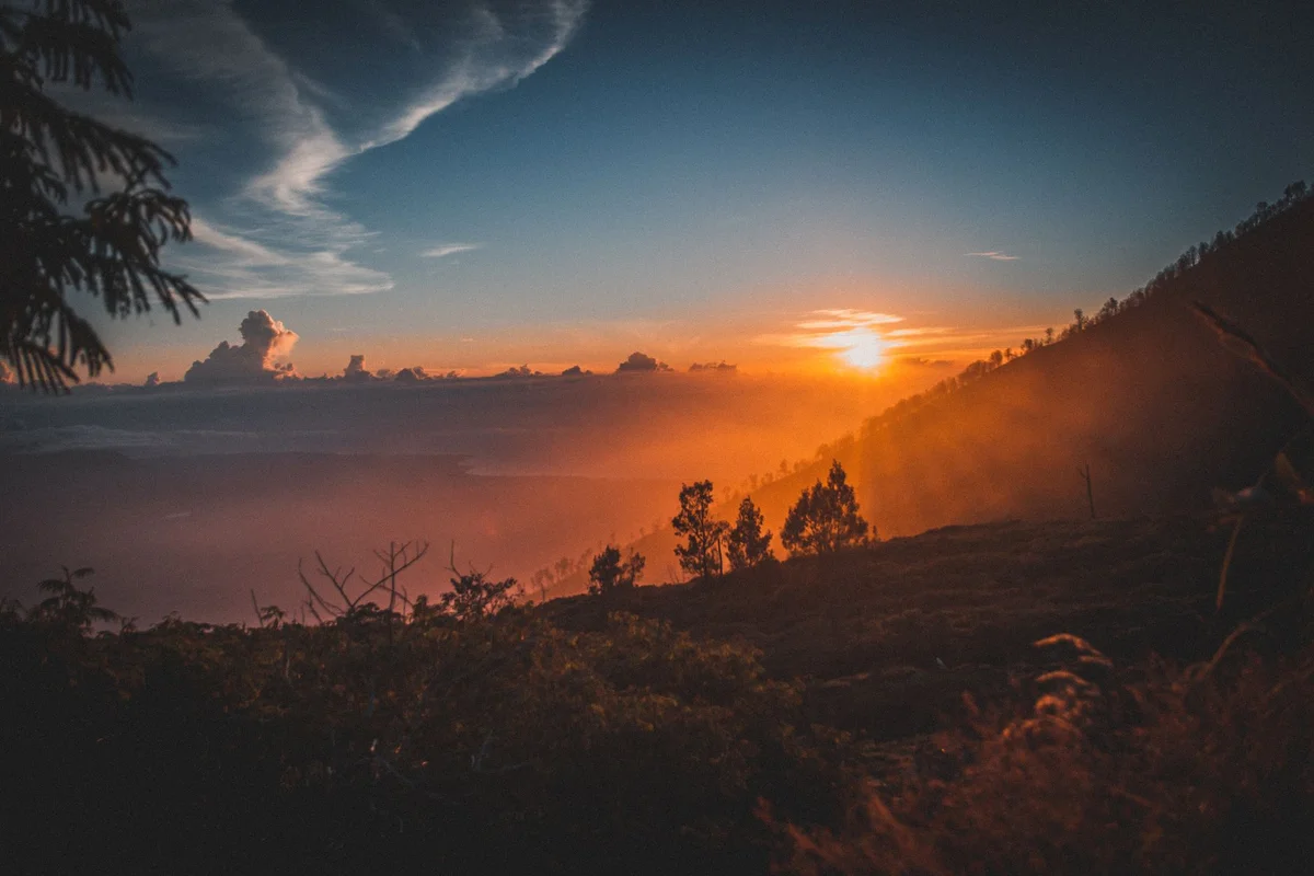Bukit Paralayang Watugupit feature