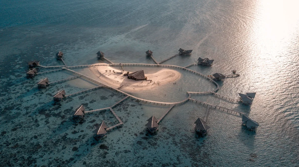 Pulau Macan feature