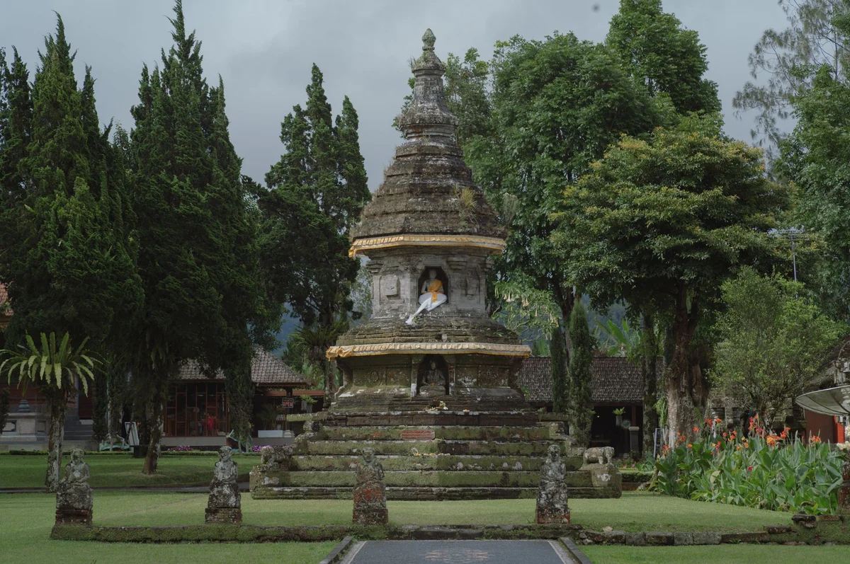 Pura Kebo Edan view 2