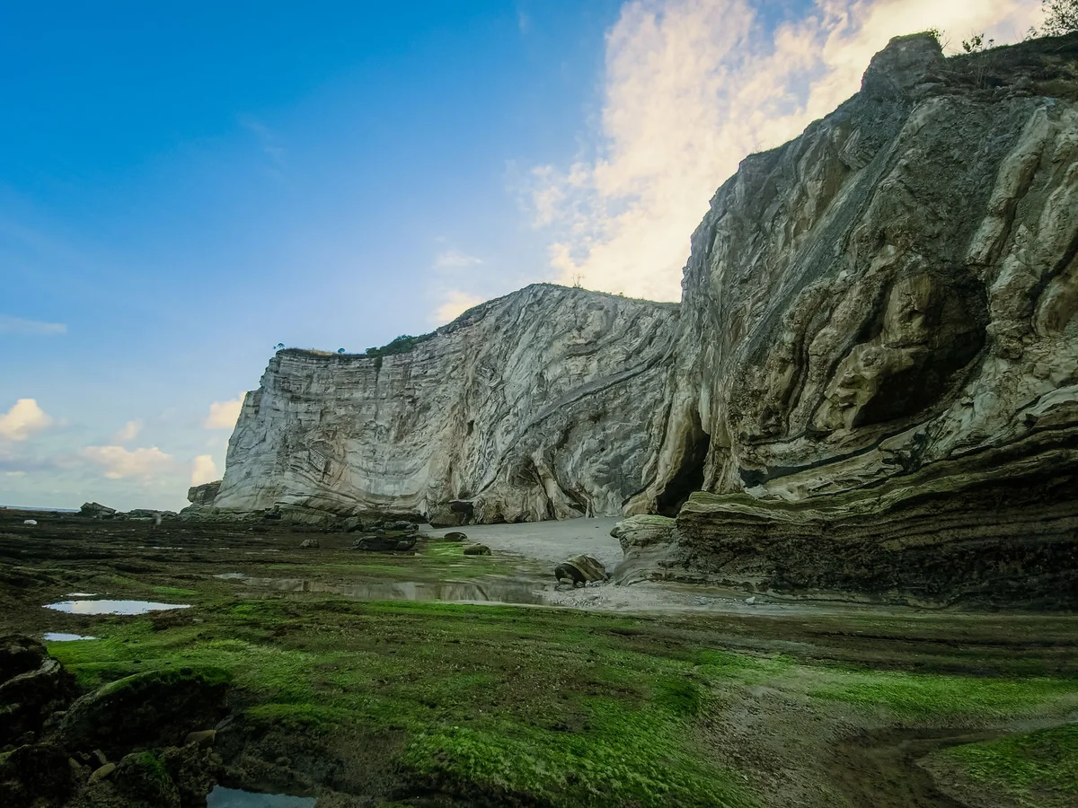 Suluban Beach view 1