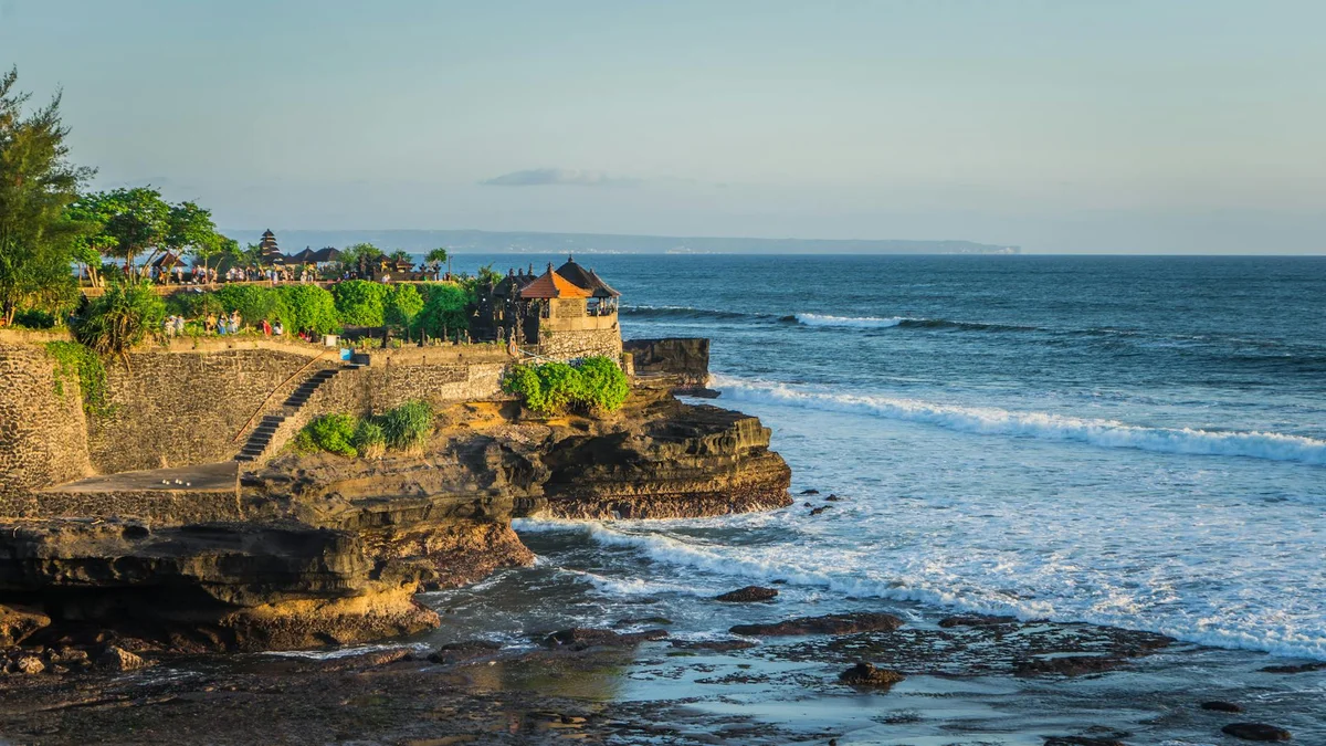 Tanah Lot view 2