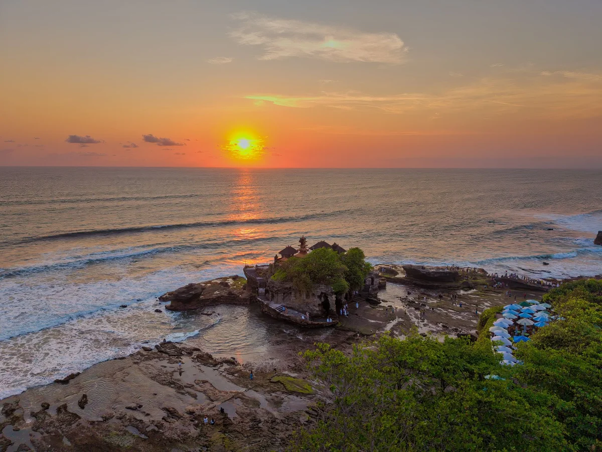 Tanah Lot Temple feature