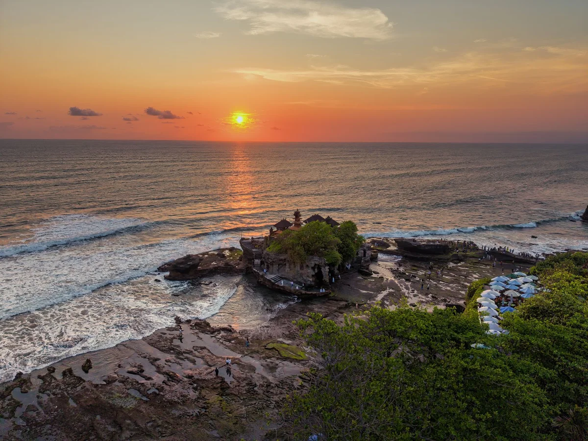 Tanah Lot Temple view 1
