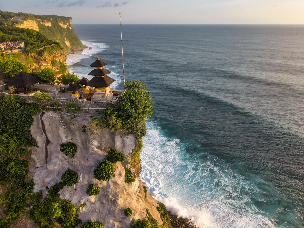 Uluwatu Temple feature