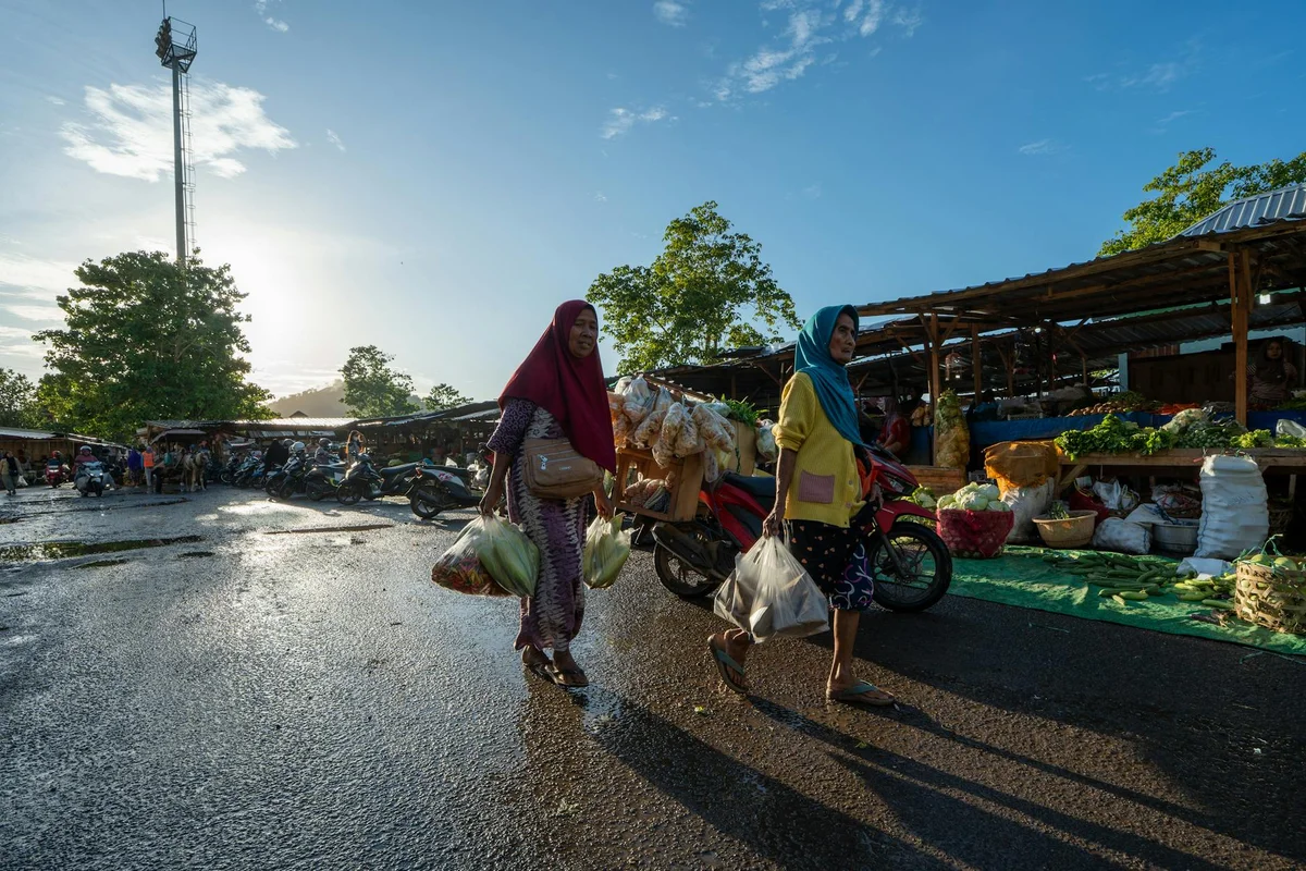 Sindhu Night Market view 2