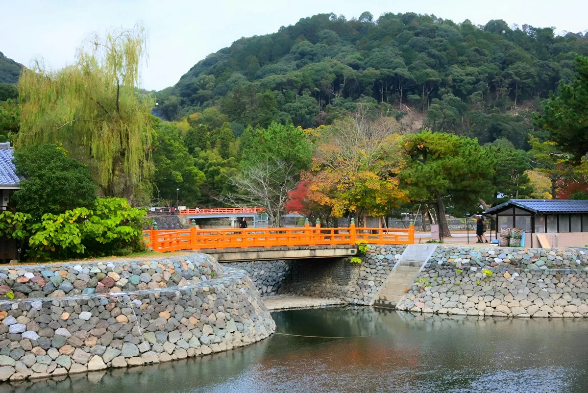 Ohori Park Japanese Garden feature