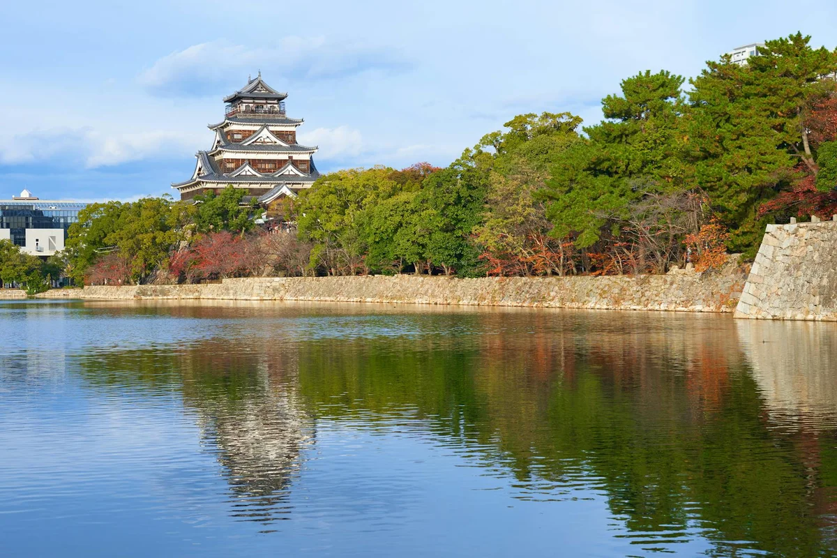 Hiroshima Castle feature