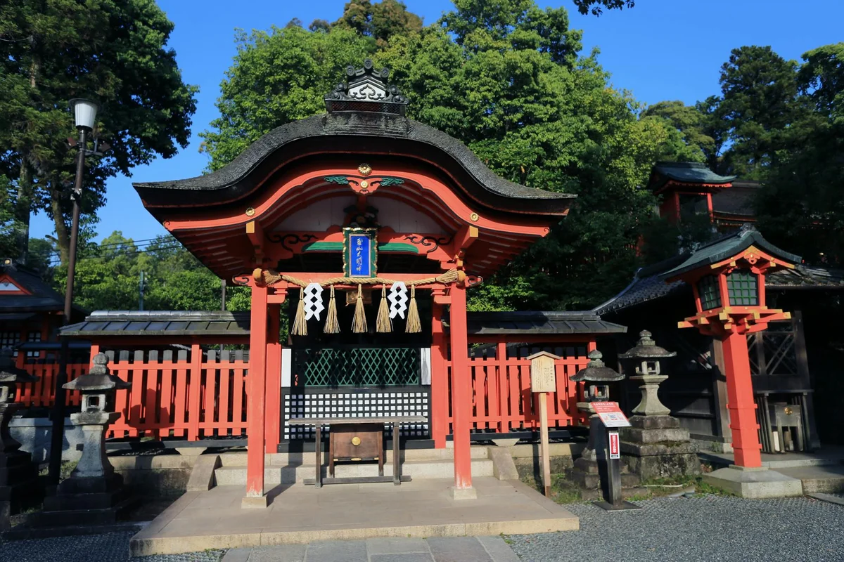 Shimogamo Shrine feature
