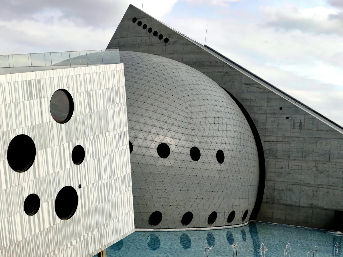 Nagoya City Science Museum feature