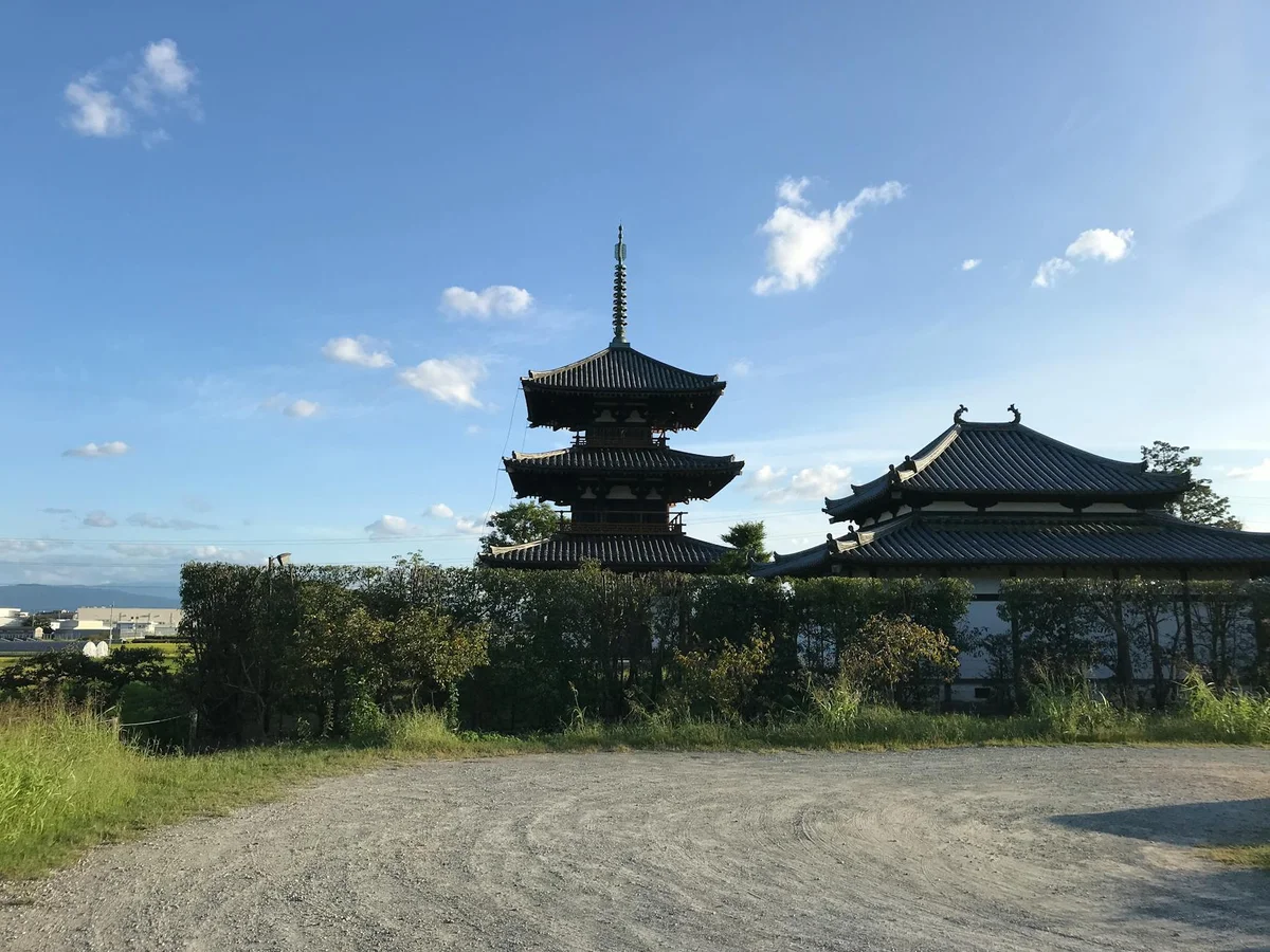 Yakushi-ji Temple view 1