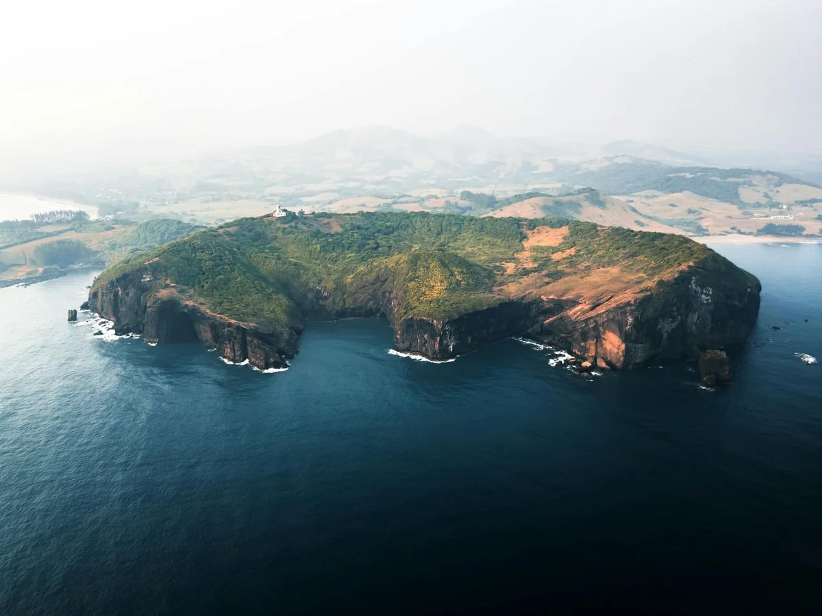 Cape Higashi-Hennazaki feature