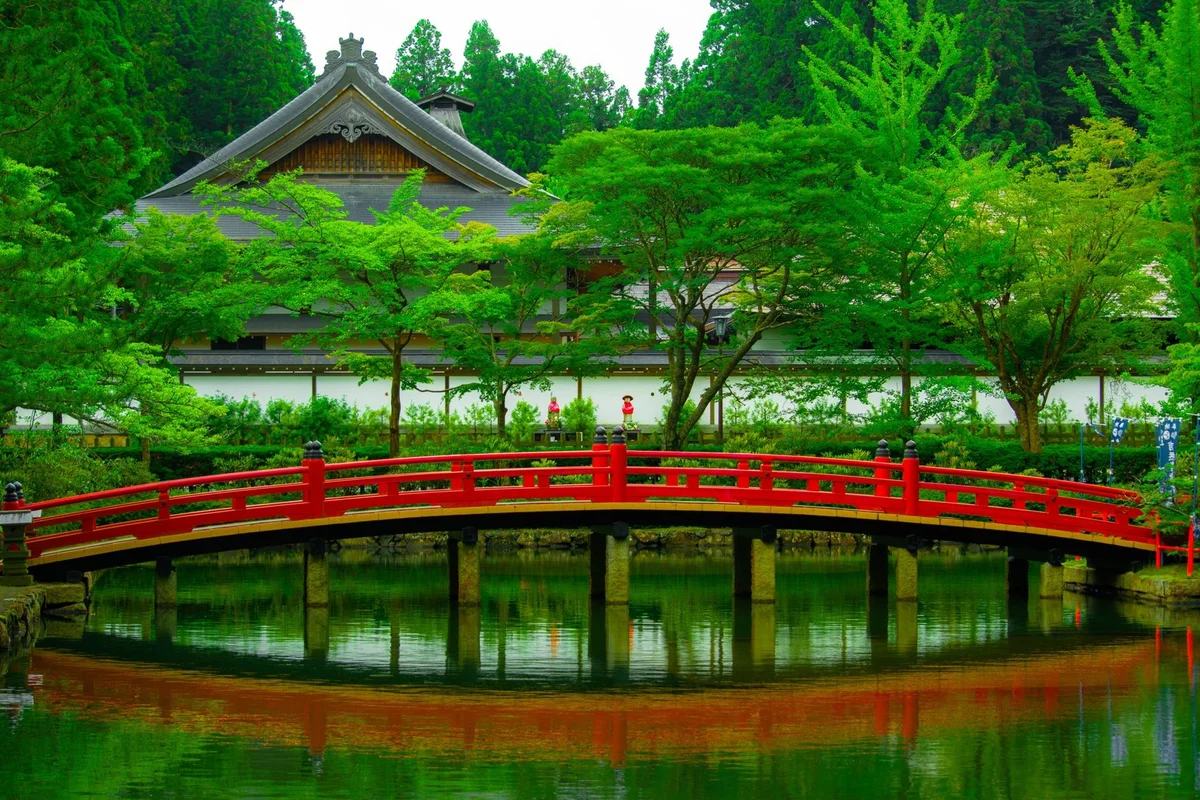 Shirotori Garden feature