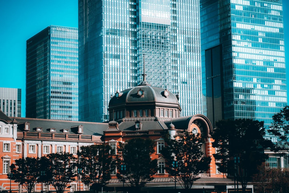Tokyo Station feature