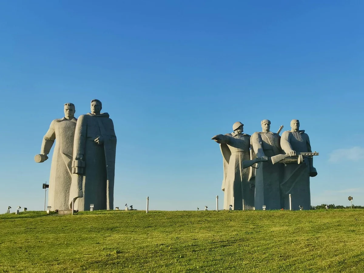Park of 28 Panfilov Guardsmen view 1