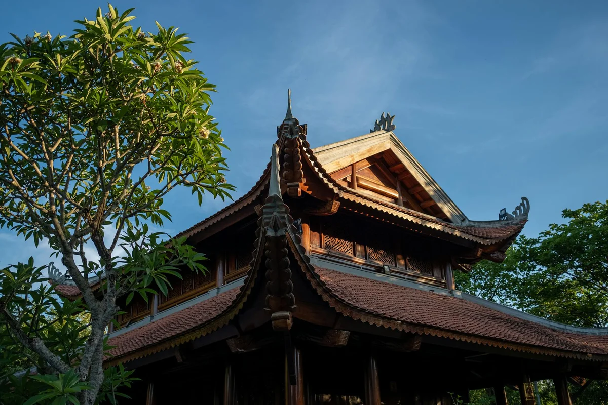 Wat Xieng Thong feature