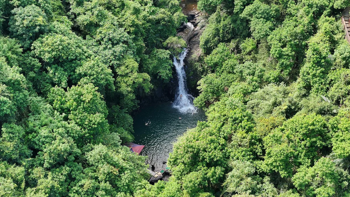 Telaga Tujuh Waterfalls feature