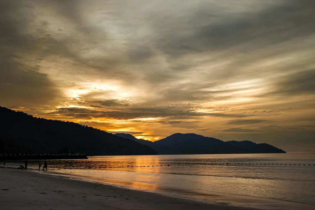 Esen Beach view 2