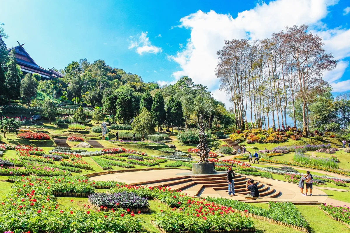 Ee Feng Gu Bee Farm view 1