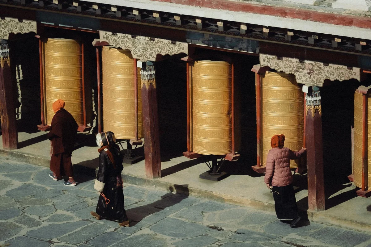 Gandantegchinlen Monastery view 2