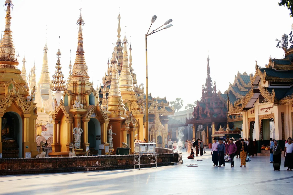 Shwedagon Pagoda view 1