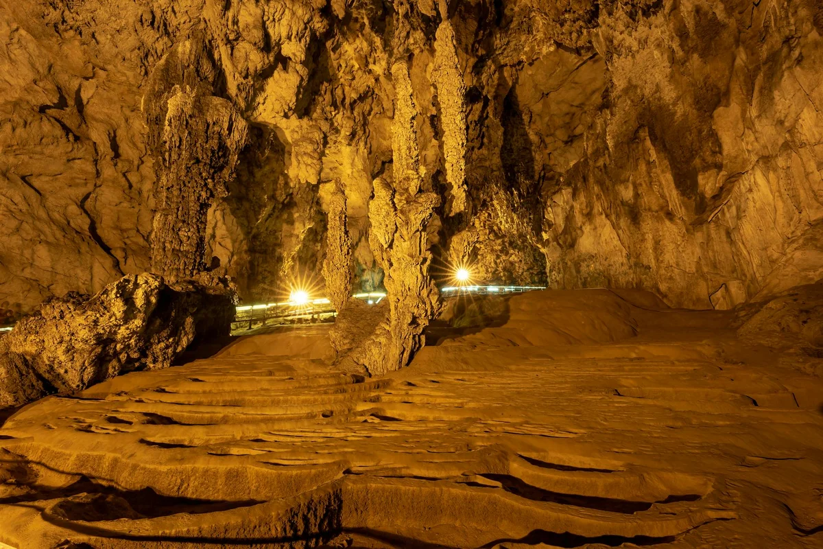 Al Hoota Cave view 1