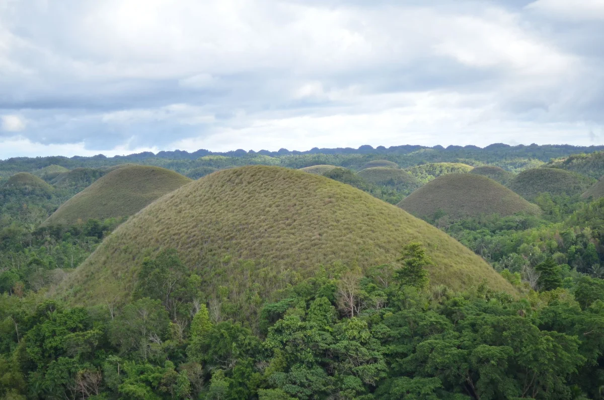 Chocolate Hills Complex view 2