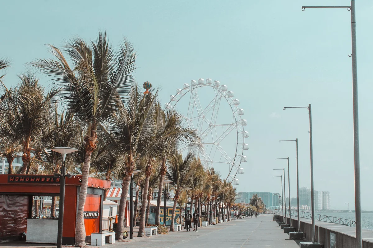 D'Mall Boracay feature