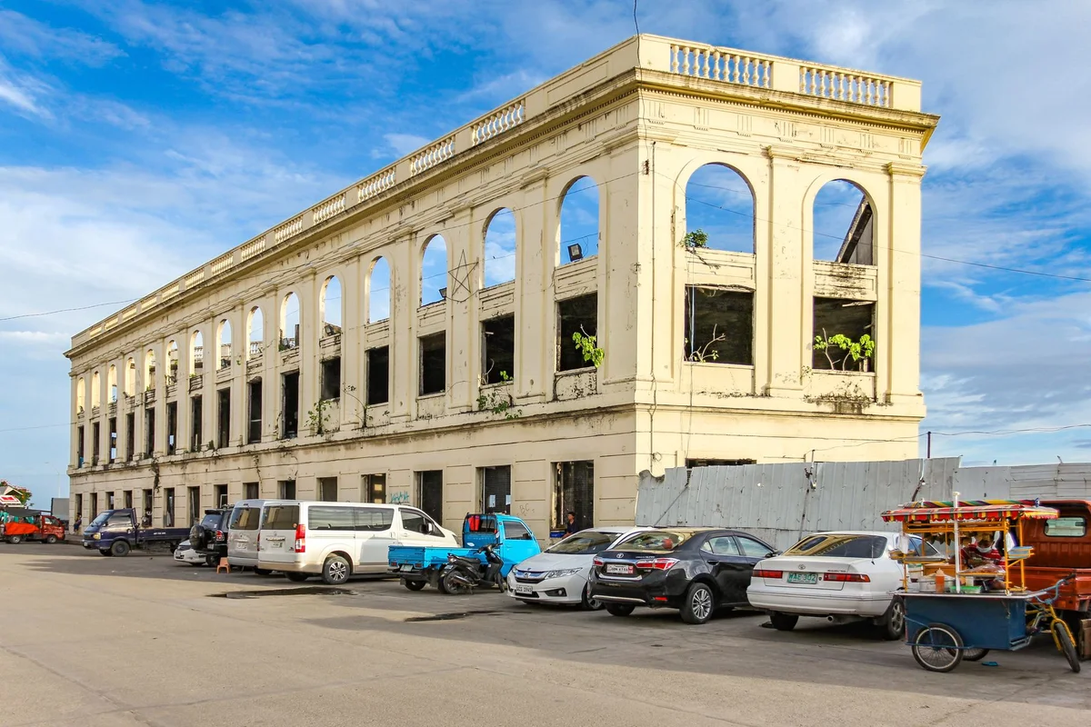 First United Building view 1