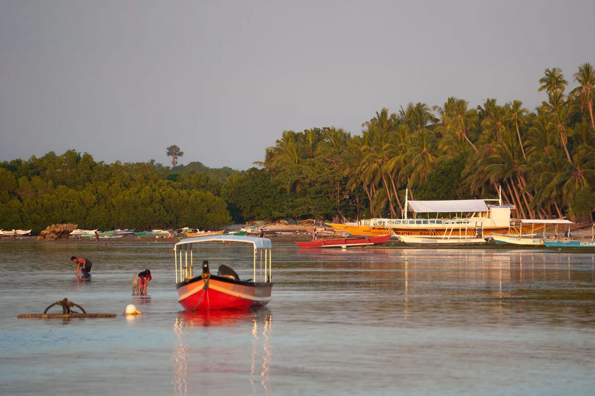 Hilutungan Island view 1