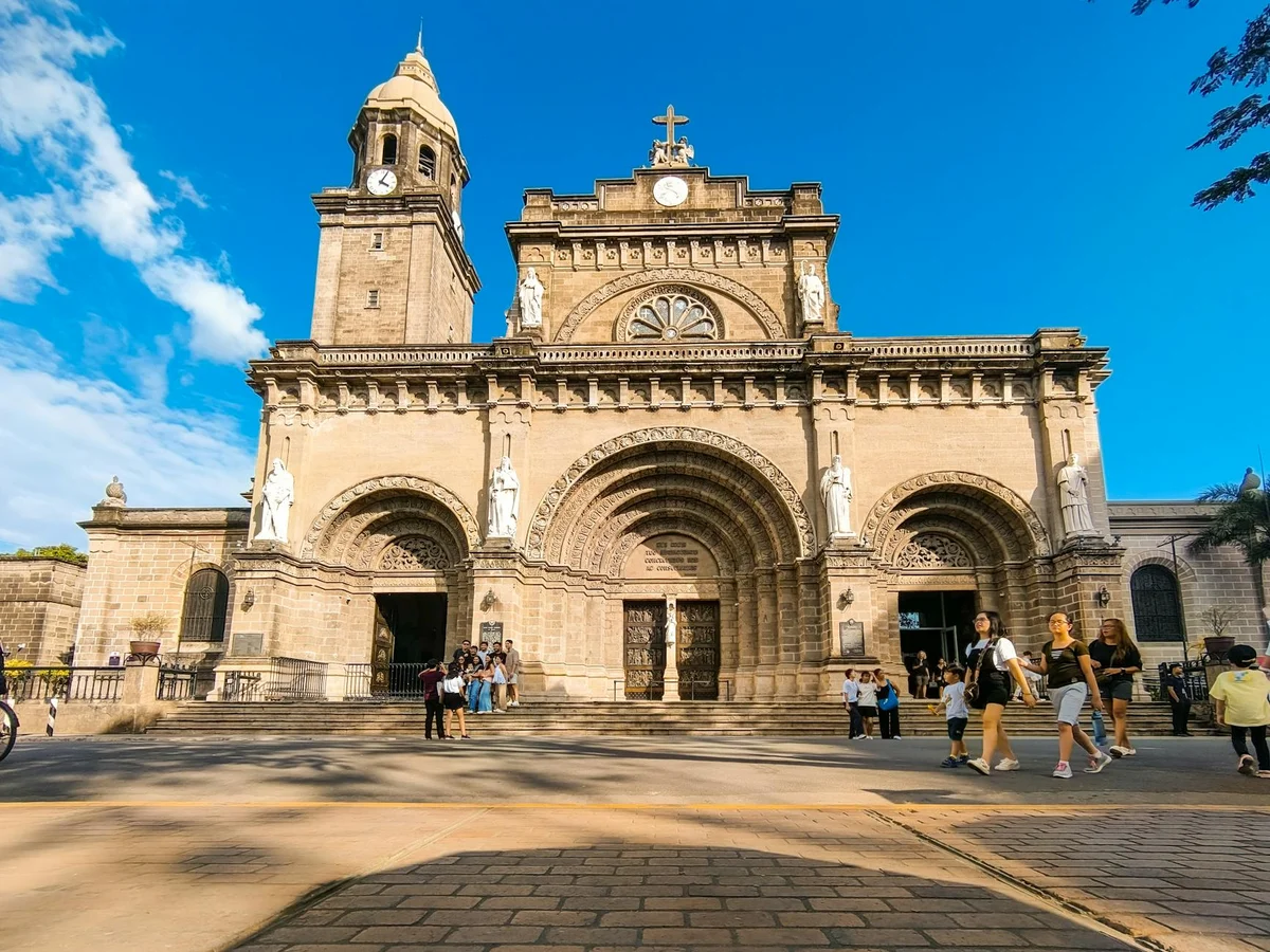 Manila Cathedral feature